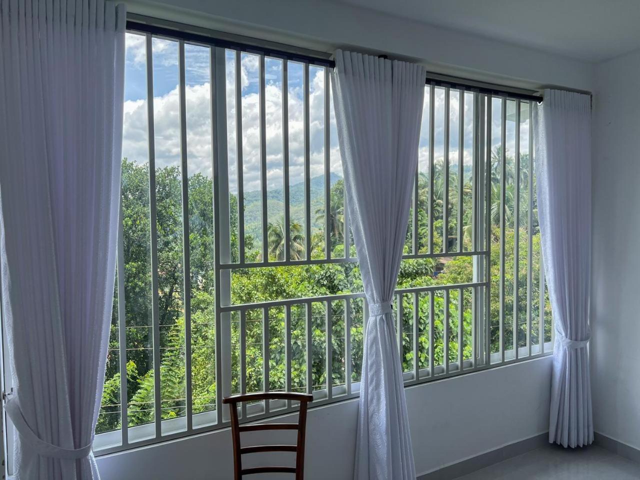 Meridian Holiday Resort Ratnapura Exteriér fotografie